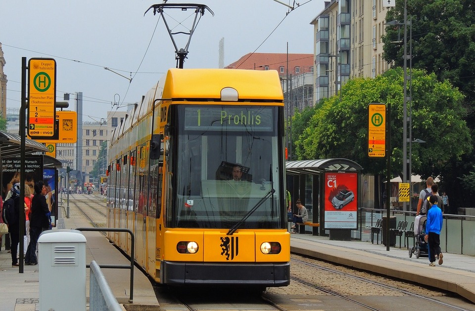 Nemačka: Gradski prevoz mesečno devet evra