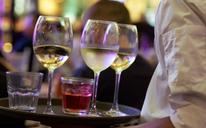 Škotska prva u svetu uvodi minimalnu cenu alkohola