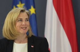 Austrijska ministarka pozdravila studente, Đurić je optužio za mešanje u unutrašnje odnose u Srbiji
