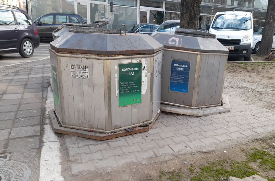 JKP "Čistoća" izdvaja 80 miliona dinara za rezervne delove podzemnih kontejnera JKP "Čistoća" izdvaja 80 miliona dinara za rezervne delove podzemnih kontejnera