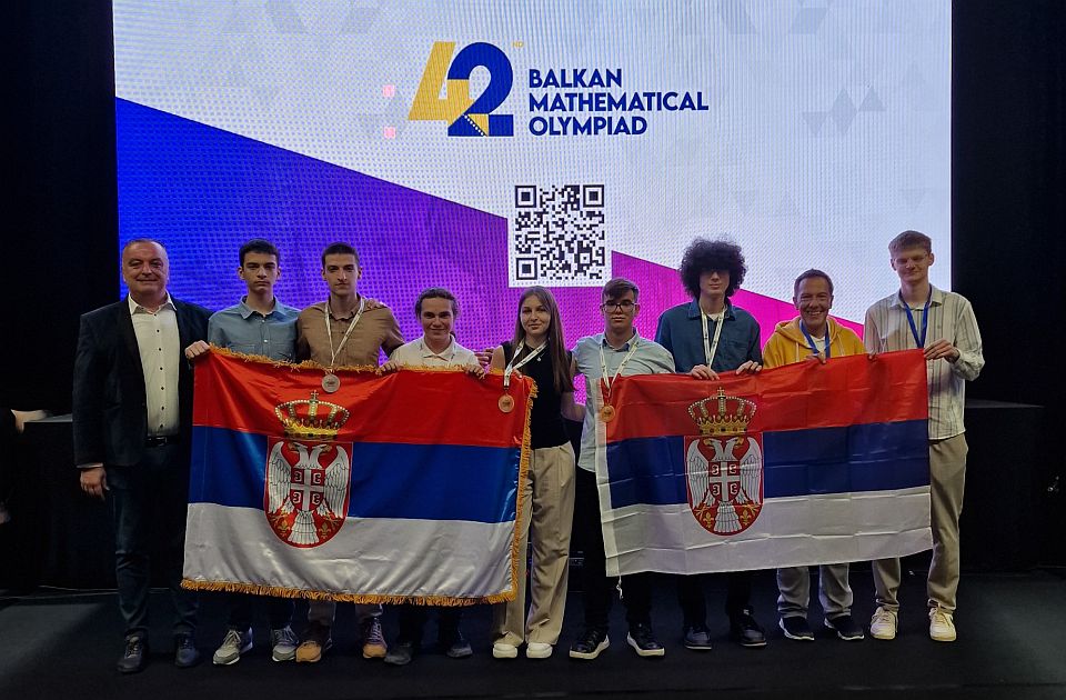Svi članovi tima Srbije osvojili po medalju na Balkanskoj matematičkoj olimpijadi
