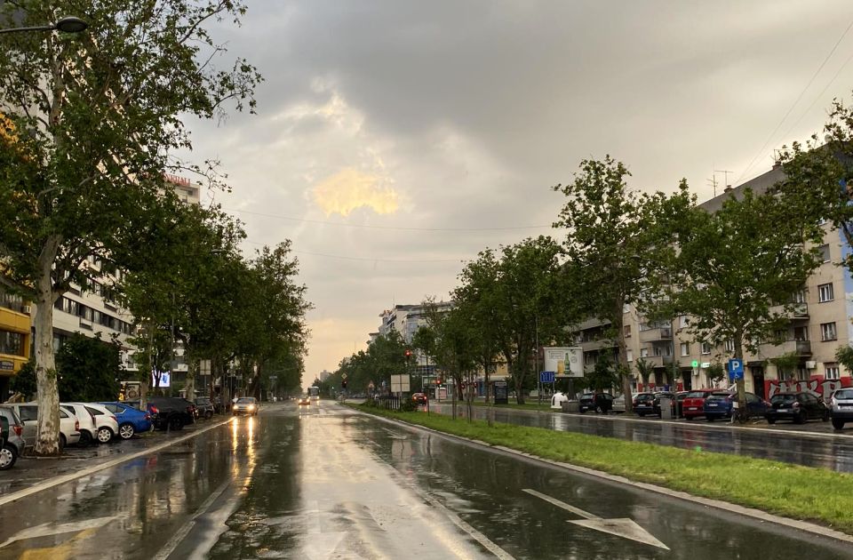 Prolećni utorak u Novom Sadu: Ispraćamo maj, ali nigde bez kišobrana