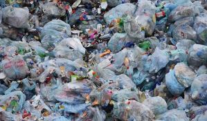 Nemačka će potpuno zabraniti upotrebu plastičnih kesa