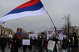 Somborski studenti šetaju do Vrbasa