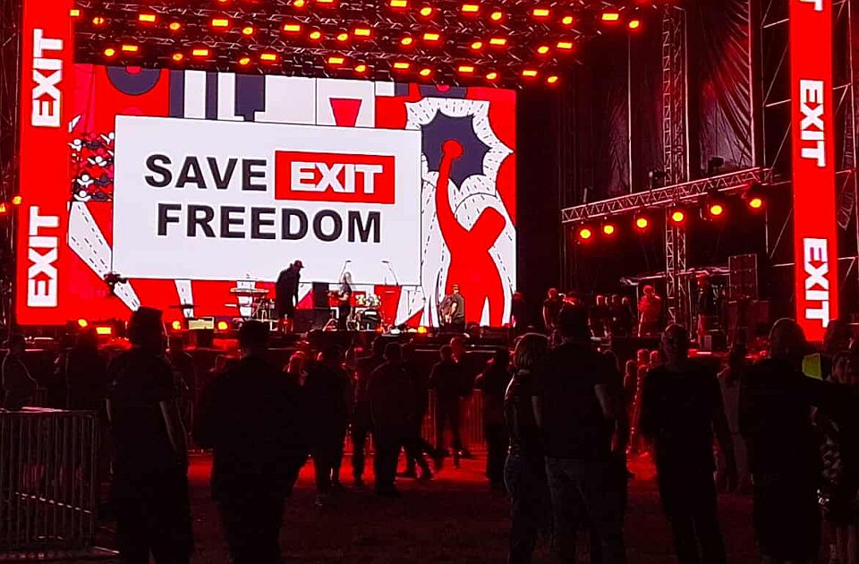 Pritisci na EXIT i kulturu u Srbiji pred Evropskim parlamentom
