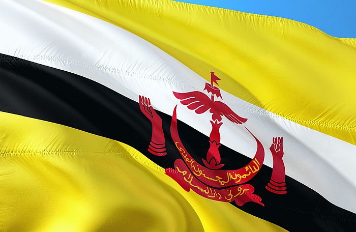 U Brunejima od danas dozvoljeno kamenovanje homoseksualaca