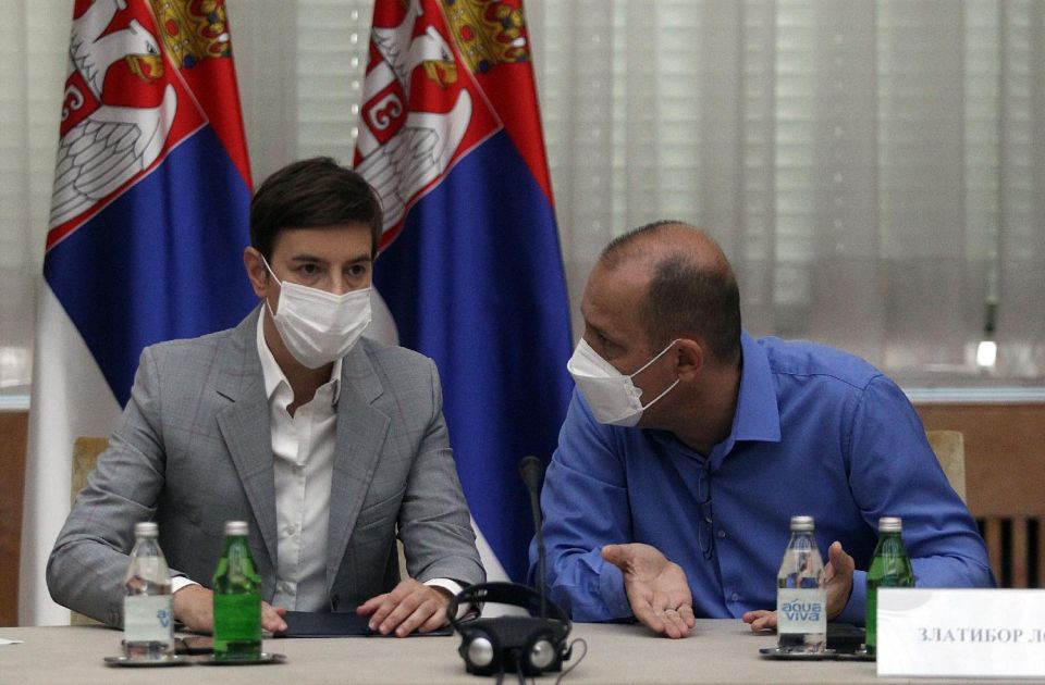 Brnabić: Pripremamo se za uvođenje kovid sertifikata, pojačana kontrola mera na snazi