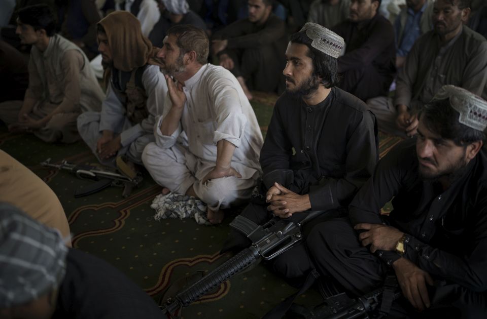 SAD obustavile ulazak izbeglica iz Avganistana, pojavile se male boginje