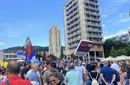 Poruke sa protesta u Užicu: Dosta je! Srbija nema nikog drugog osim nas