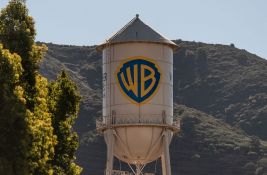 Paramount dao ponudu akcionarima za kompaniju Warner Bros, tvrde da je bolja od Netfliksove