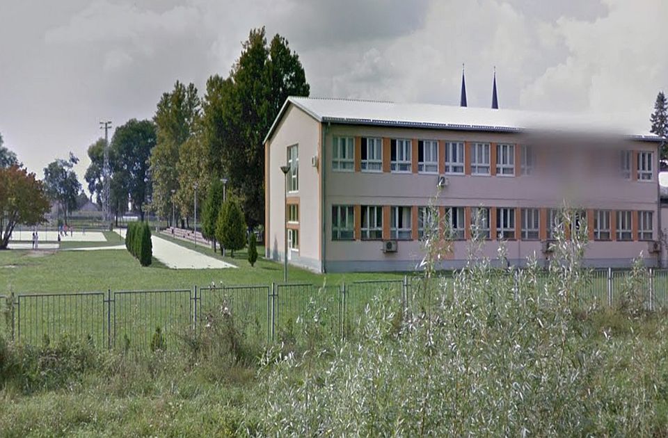 Protivpožarni put u osnovnoj školi u Futogu biće plaćen preko 16 miliona dinara