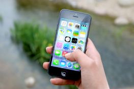 Belgijska vojska će možda zabraniti pametne telefone vojnicima tokom operacija