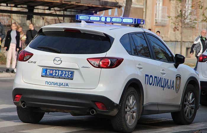 Uhapšeni dok su krali akumulatore i gorivo sa gradilišta u Novom Sadu