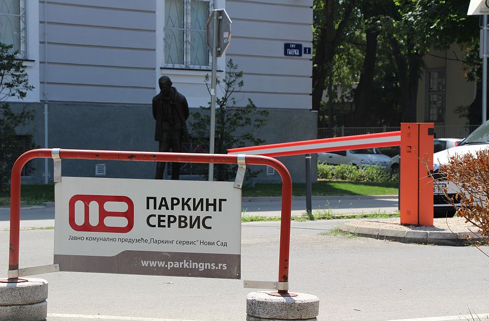 Raspisuje se konkurs za direktora "Parking servisa"