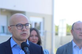 Vučeviću prećeno smrću: Policija istražuje ko je telefonom iz inostranstva zvao Gradsku kuću
