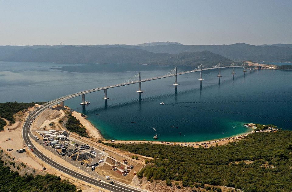 Ugostitelji u Neumu u BiH zabrinuti zbog Pelješkog mosta: Kako će im se odraziti na turizam?