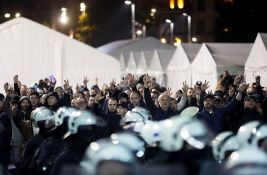 Srpska napredna stranka sprema skup u Ćacilendu, Vučić tvrdi da o tome ništa ne zna