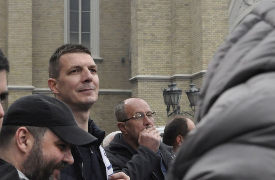 Posle šest godina postupka: Novo suđenje u slučaju Asomakuma i falsifikovane lične karte Andreja Vučića 