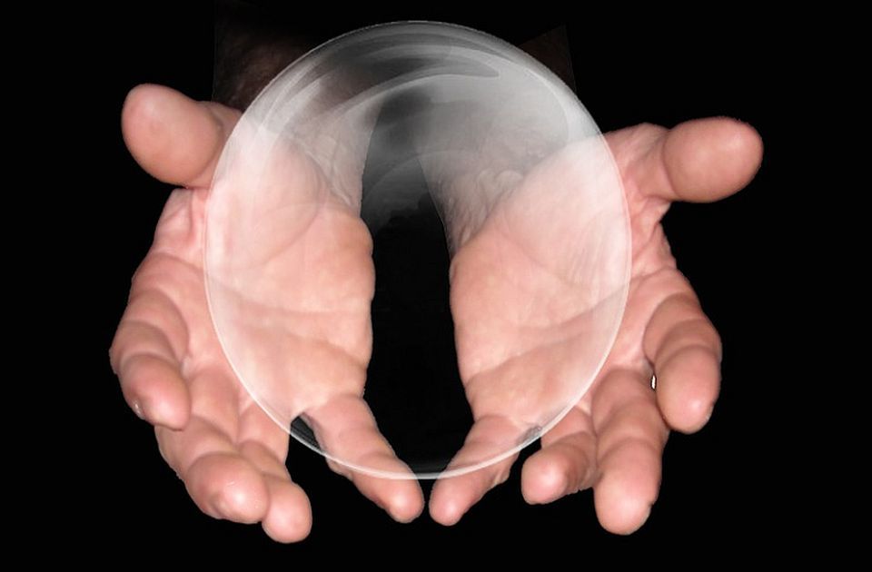 Novosađani tvrdili da imaju natprirodne moći, uzimali pare i zlatni nakit u zamenu za 