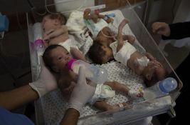 Dve prevremeno rođene bebe umrle uoči evakuacije iz bolnice u Gazi