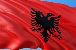 Zastave Albanije na zgradi Opštine Bujanovac 