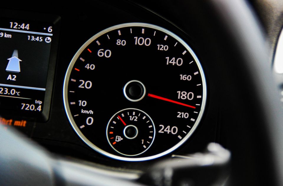 Drugačije od zemlje do zemlje: Kolika je maksimalna dozvoljena brzina na putevima u Evropi? 