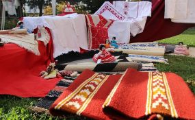 Više od 200 udruženja seoskih žena Vojvodine predstavilo svoje stvaralaštvo