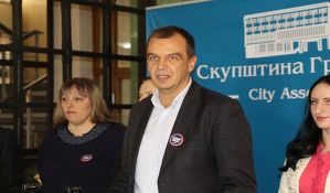 SRS: Sukob Čanak - Mirović zbog zgrade RTV-a oživljavanje dva politički 