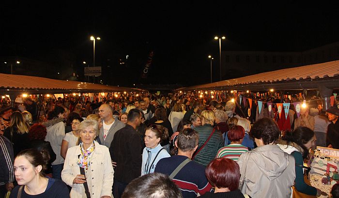 Sedmi Novosadski noćni bazar danas na Ribljoj pijaci