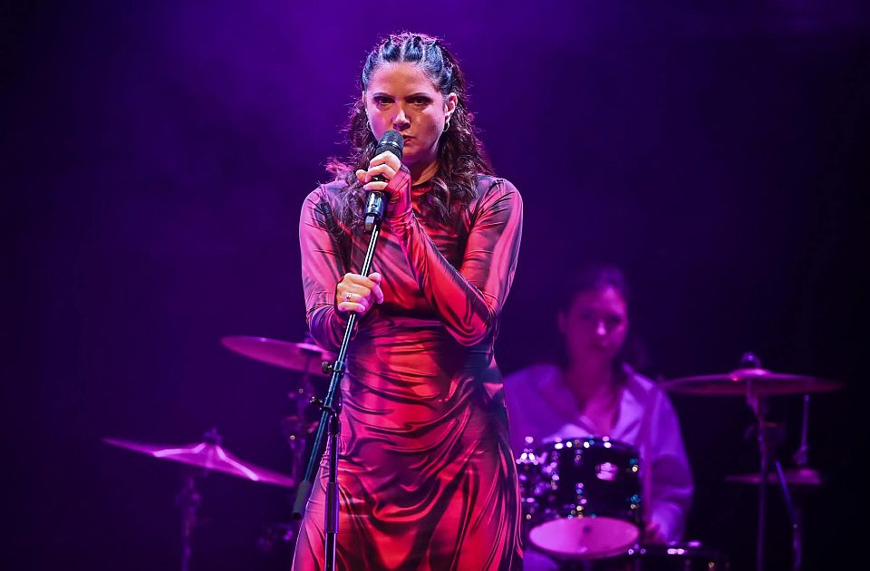 Glumica Novosadskog pozorišta Gabrijela Crnković nagrađena na festivalu u Kišvardi