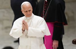 Vatikan: Bolest pokazala da papa ipak nije Supermen 