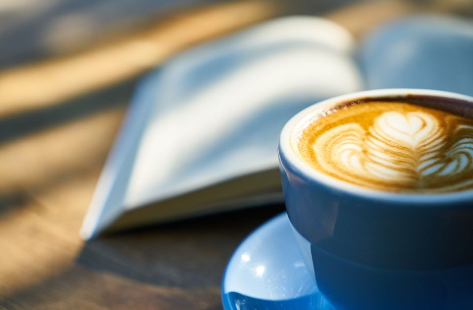 Obožavate da pijete kafu? Danas je Međunarodni dan kafe, a evo i zašto je bitan