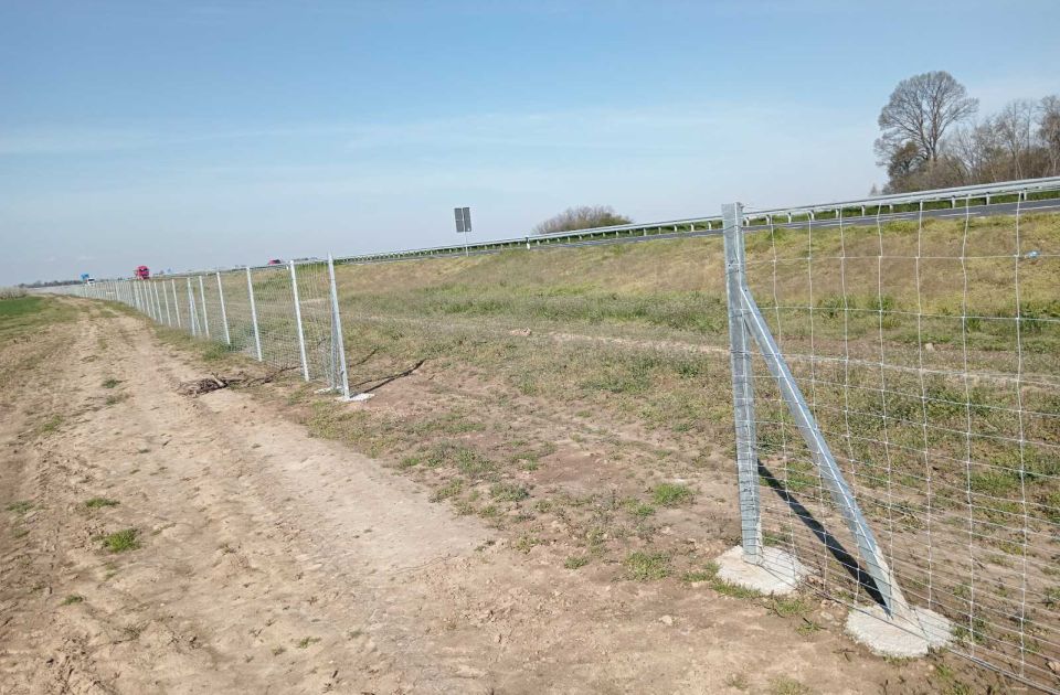 FOTO: Učestale krađe saobraćajne signalizacije i opreme na putevima, evo gde najviše