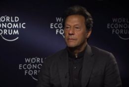 Bivši pakistanski premijer Imran Kan i njegova supruga osuđeni na po 17 godina zatvora