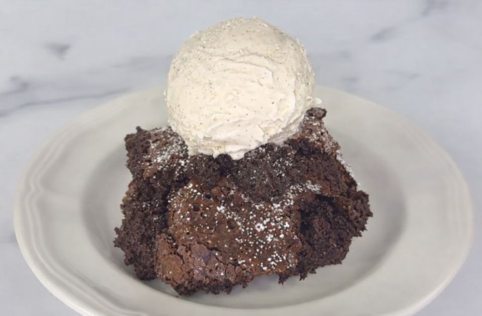 VIDEO: Brauni puding - trenutno najpopularniji recept na mrežama