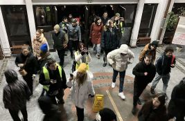 FOTO, VIDEO Održan protest kod fakulteta: 