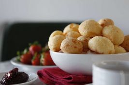 Hrskave kuglice od krompira i sira