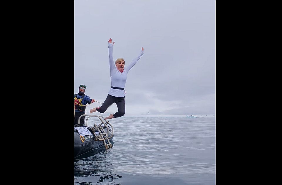 VIDEO: Kolinda Grabar Kitarović skočila u ledeni okean