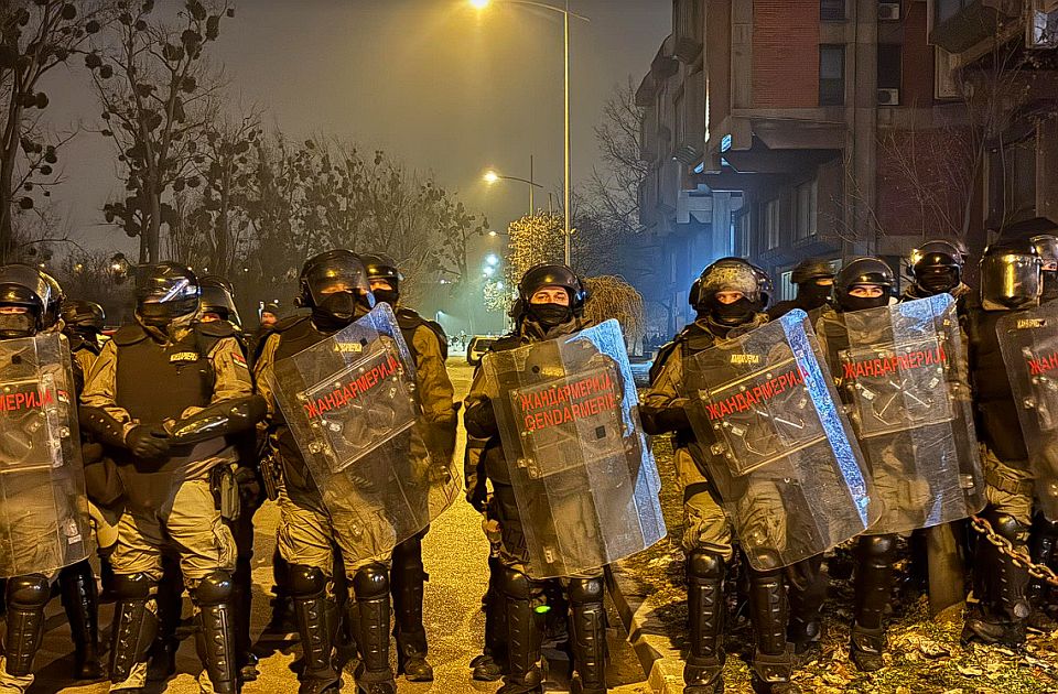 Nezavisni sindikat Filozofskog: Pokrenuti proceduru za smenu Alanovića