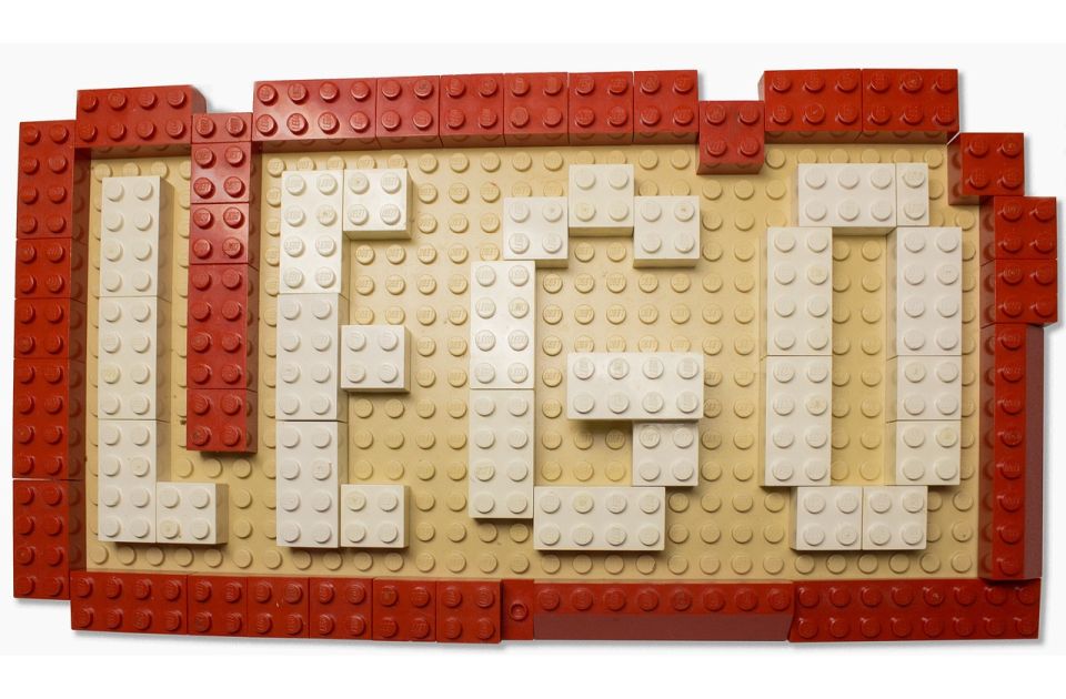 Znate li šta znači LEGO?