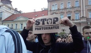 Stranke u Srbiji kao roba na političkom tržištu