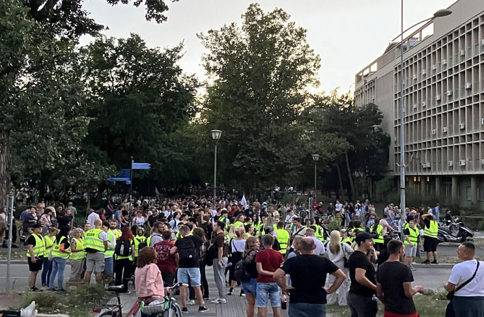 Komemorativni skup večeras u kampusu Univerziteta: "Odgovorni još uvek nisu odgovarali"