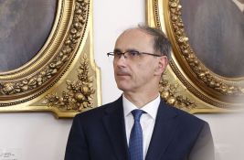 Odbor Skupštine Srbije danas o dozvoli Macutu da se bavi još jednim poslom - ali ne zna se kojim