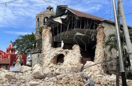 VIDEO: Najmanje 69 mrtvih u jakom zemljotresu na Filipinima