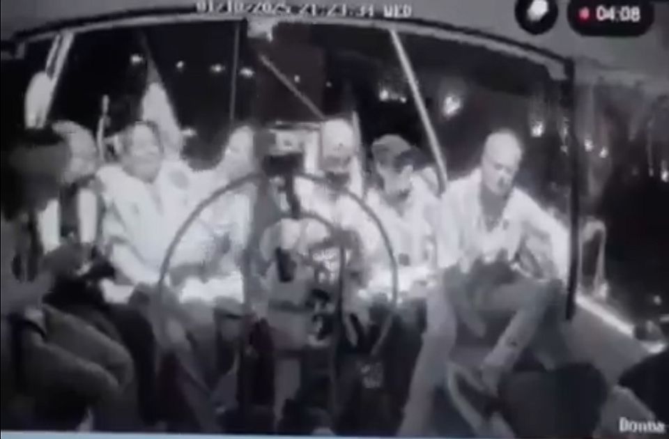 VIDEO Izrael presreo flotilu koja prevozi humanitarnu pomoć za Gazu