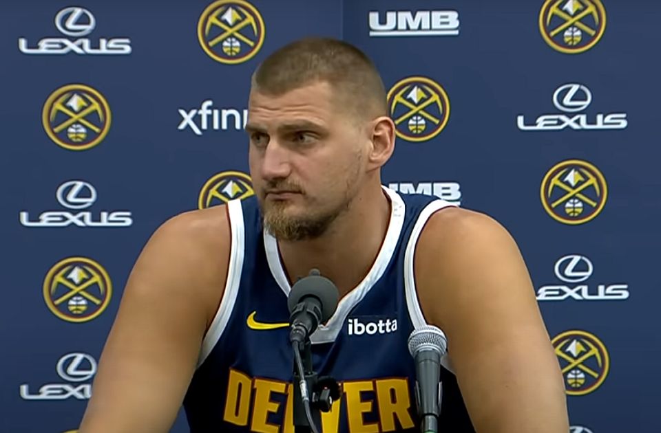 FOTO Jokić sa zavijenom rukom: "To je nešto što se pojavljuje i nestaje"