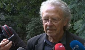Nezadovoljstvo u regionu zbog Nobelove nagrade Handkeu, čoveku koji je podržavao Slobodana Miloševića