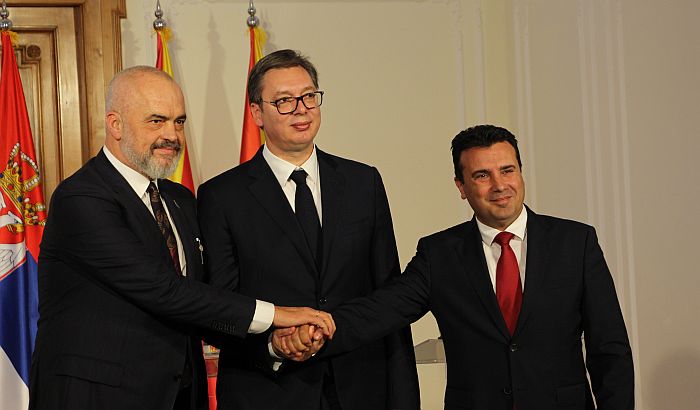 Sastanak Vučića, Rame i Zaeva na Tvrđavi: Da se do kraja 2021. granica prelazi uz ličnu kartu