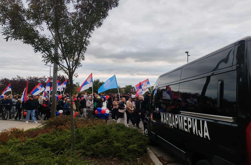 Najave za "veliki skup" pristalica vlasti u Novom Sadu: "Desetak" dana nakon komemorativnog okupljanja Najave za "veliki skup" pristalica vlasti u Novom Sadu: "Desetak" dana nakon komemorativnog okupljanja