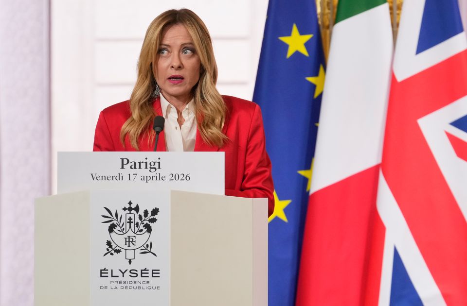 Italijanski advokati će dobijati bonuse ako nagovore migrante da se vrate kući